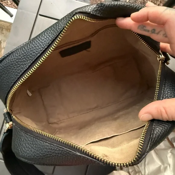 Vegan Purse Bundle - Picture 5 of 16